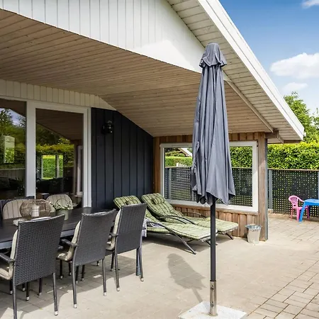 Irlin - 850m From The Sea By Interhome Holiday home