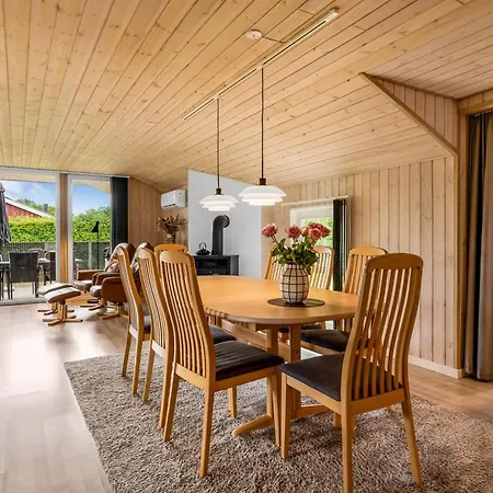 Irlin - 850m From The Sea By Interhome Hejls