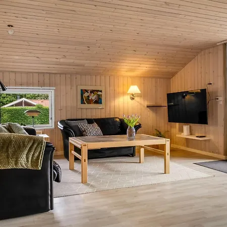 Hébergement de vacances Irlin - 850m From The Sea By Interhome