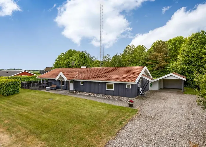 Irlin - 850m From The Sea By Interhome Hejls